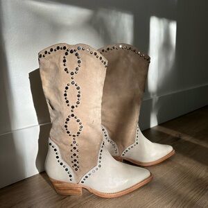 Free People Jaxon Studded western boots leather suede 37 women’s 6.5 New white